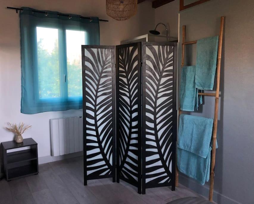 Charmant Gite En Perigord Vert Douchapt Dış mekan fotoğraf