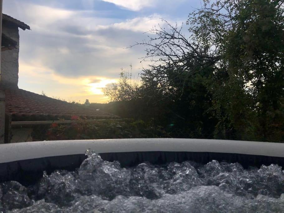Charmant Gite En Perigord Vert Douchapt Dış mekan fotoğraf